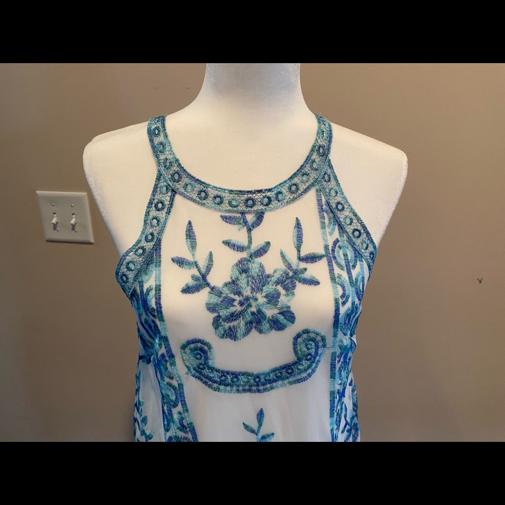 Altar'd state dress xs like new! - Picture 5 of 6